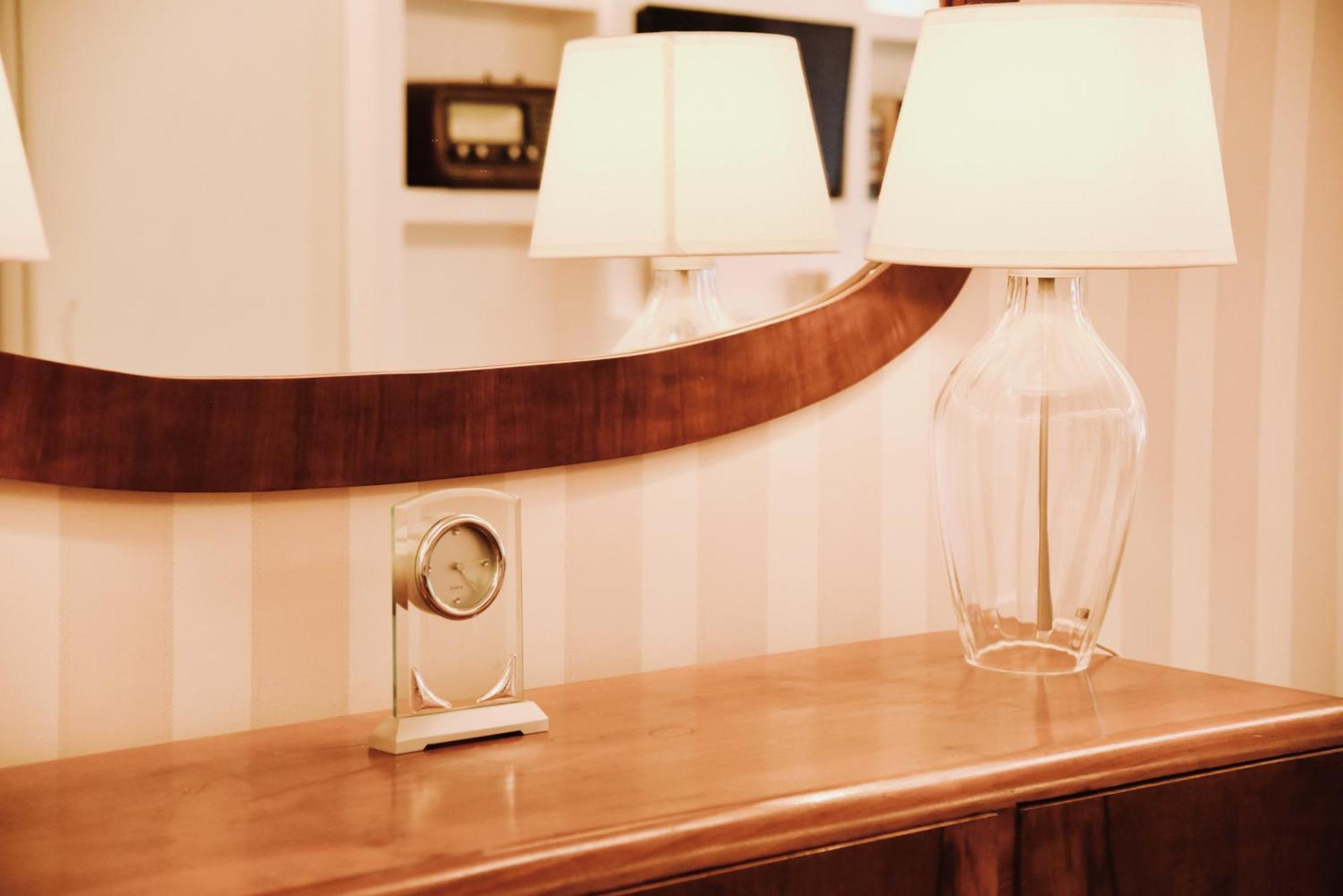 Chic And Elegant Apartment In The Heart Of Рим Екстер'єр фото